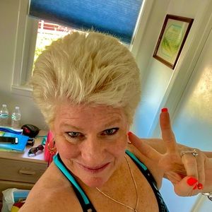 Meet your Posher, Terrie